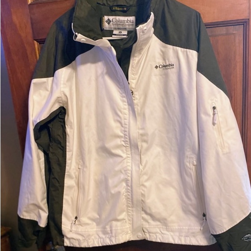 Columbia Titanium Black and White Jacket